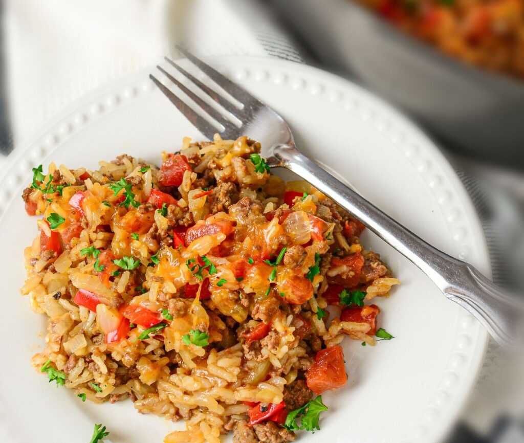 skillet-ground-beef-and-rice